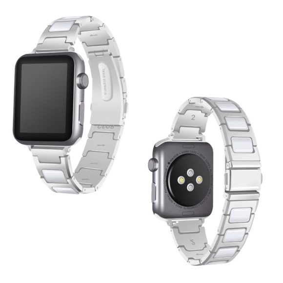 Accessories - 🆕Beautiful Stainless Steel Apple Watch Band